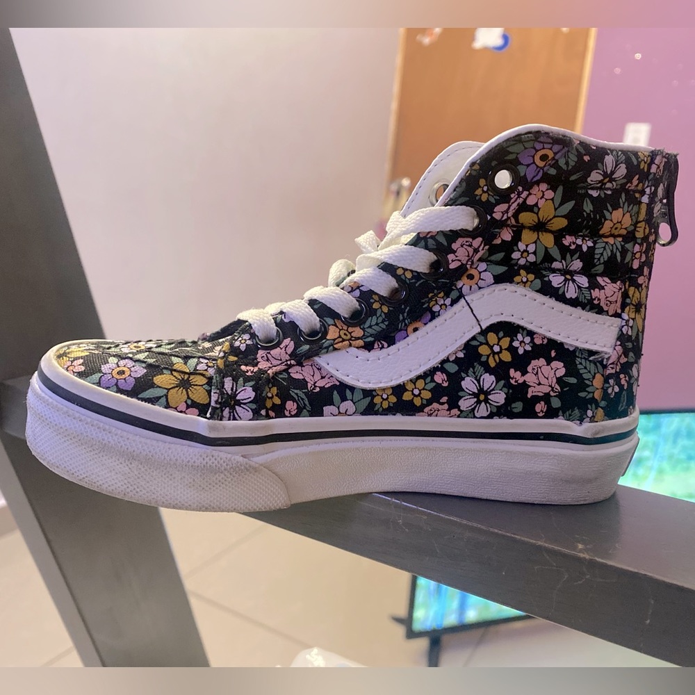 Vans girls size 10.5